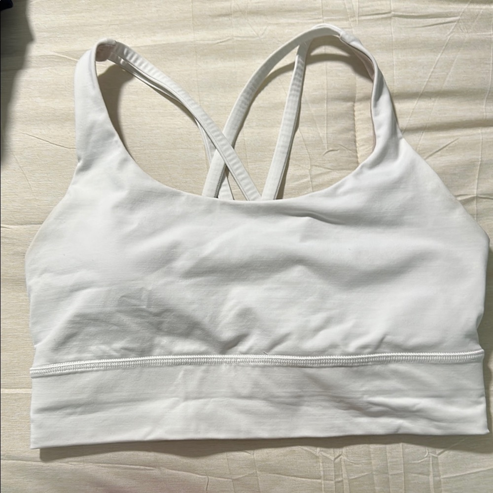 Lululemon White Sports Bra with Crossed Straps and Scoop Neckline